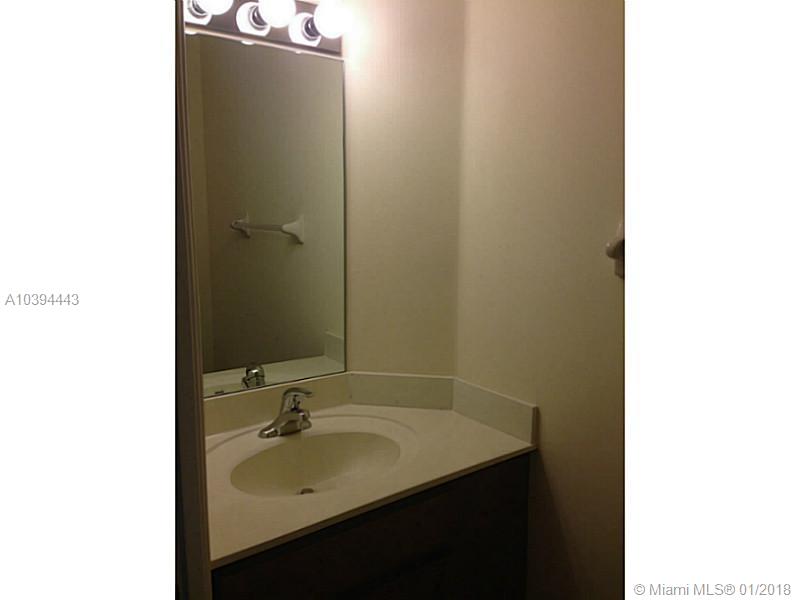 ST MAARTEN AT GRAND BAY C - Residential Lease