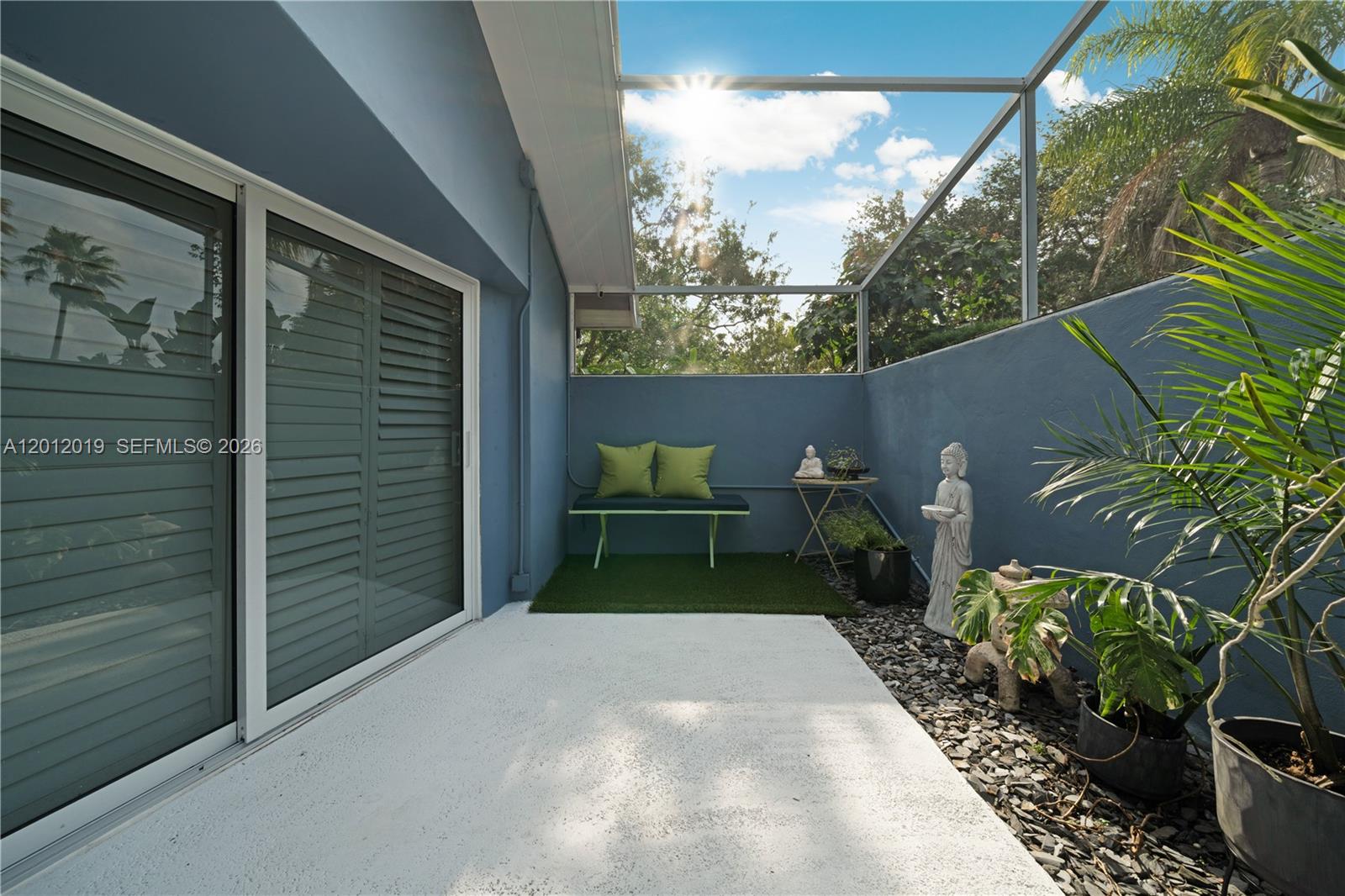 GARDEN MNR - Residential