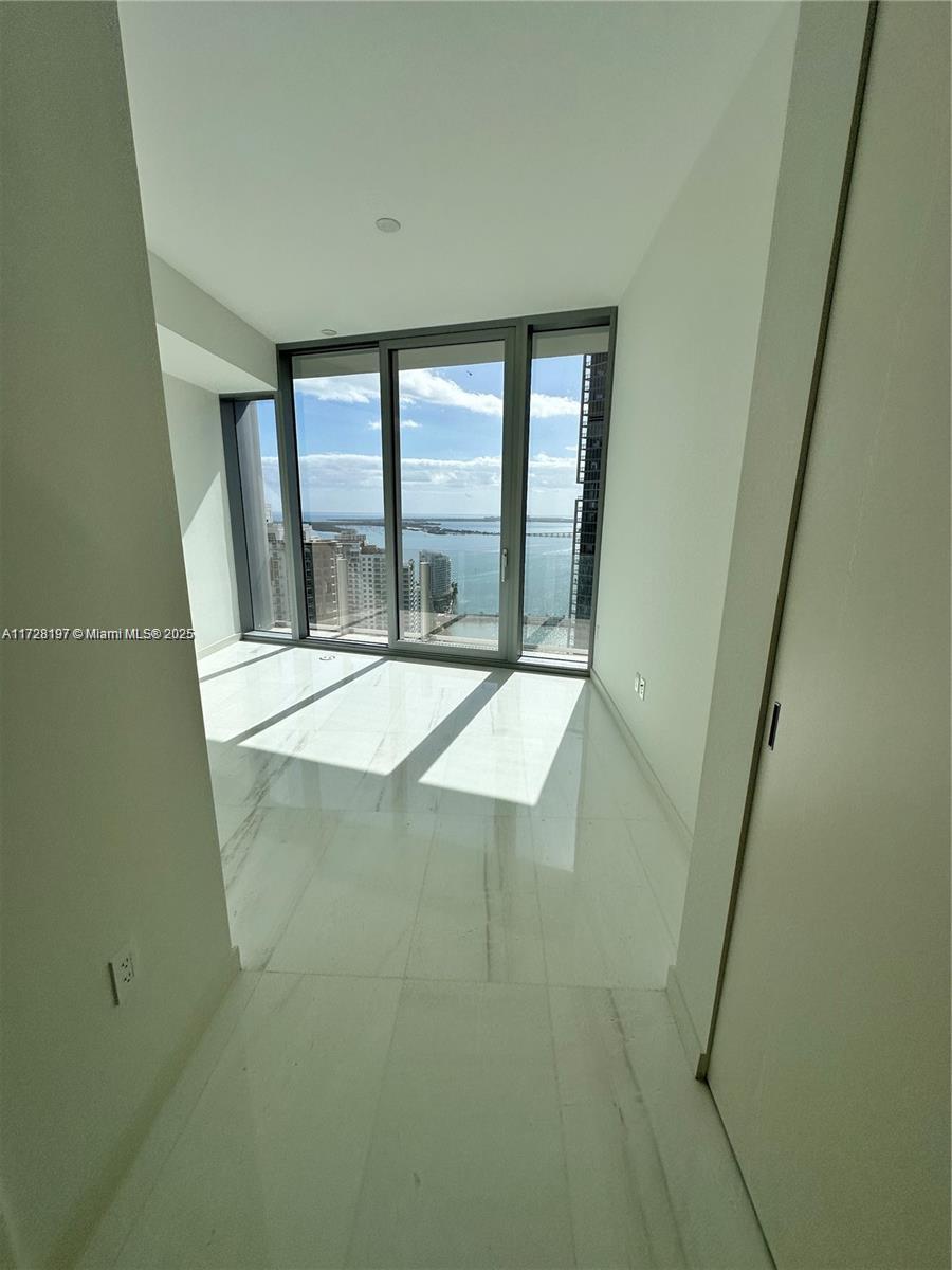 ASTON MARTIN RESIDENCES - Residential Lease