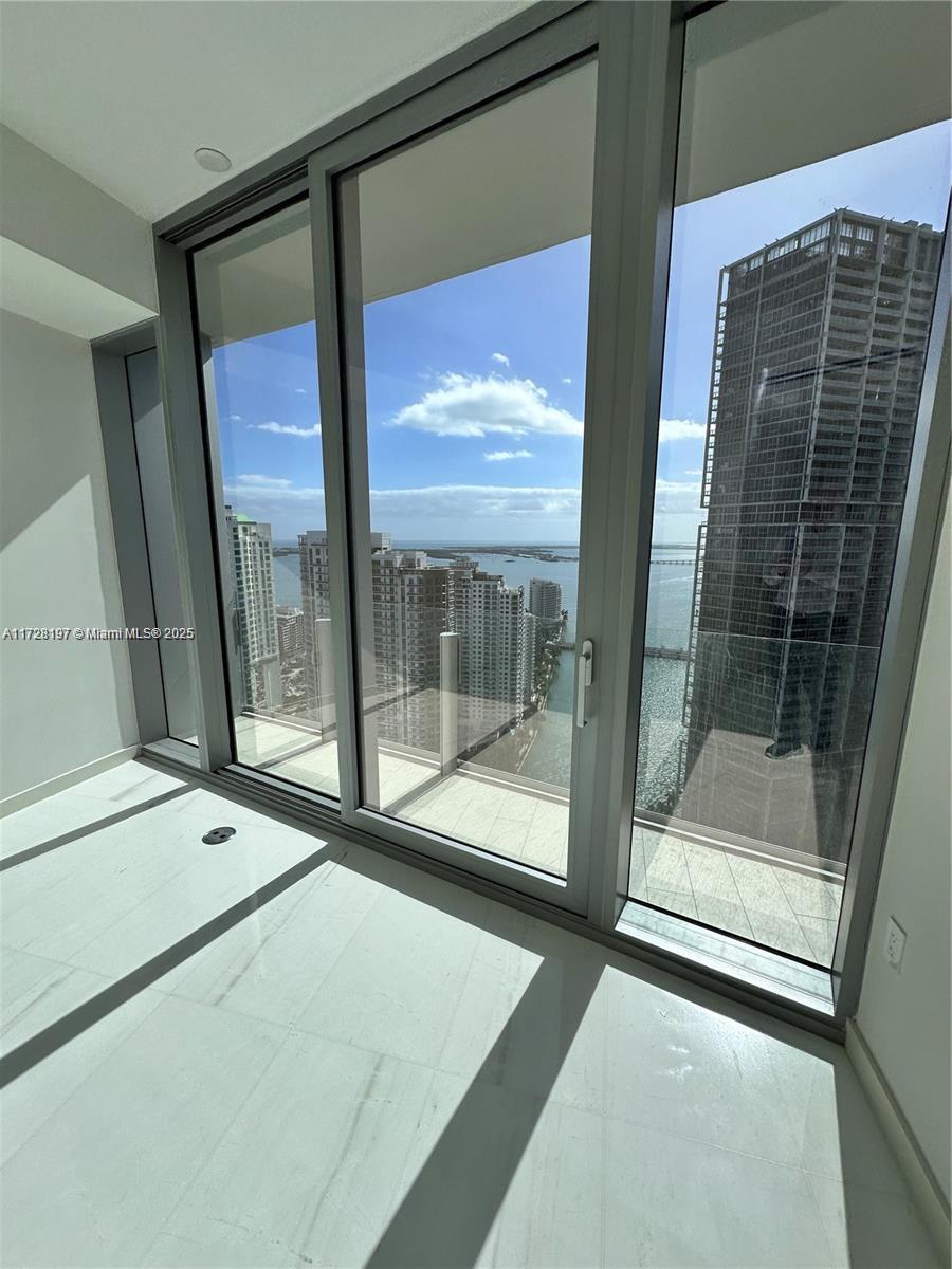 ASTON MARTIN RESIDENCES - Residential Lease