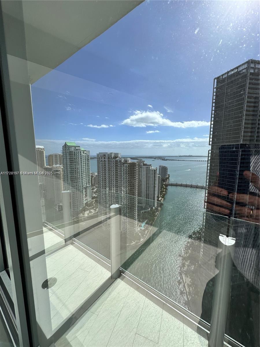 ASTON MARTIN RESIDENCES - Residential Lease