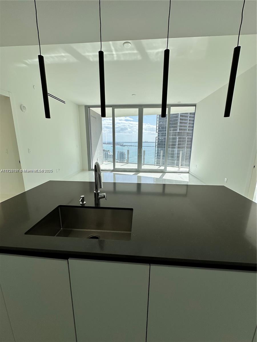 ASTON MARTIN RESIDENCES - Residential Lease