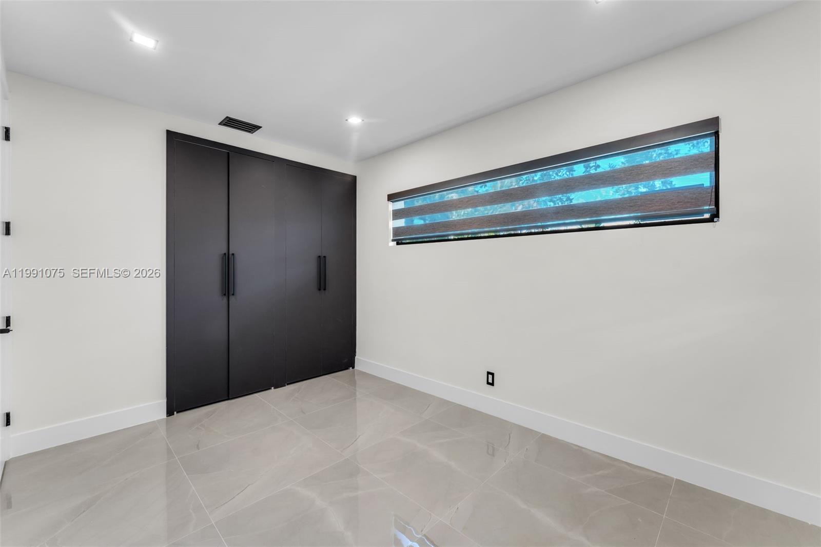 PINE TREE ESTATES 1ST ADD - Residential