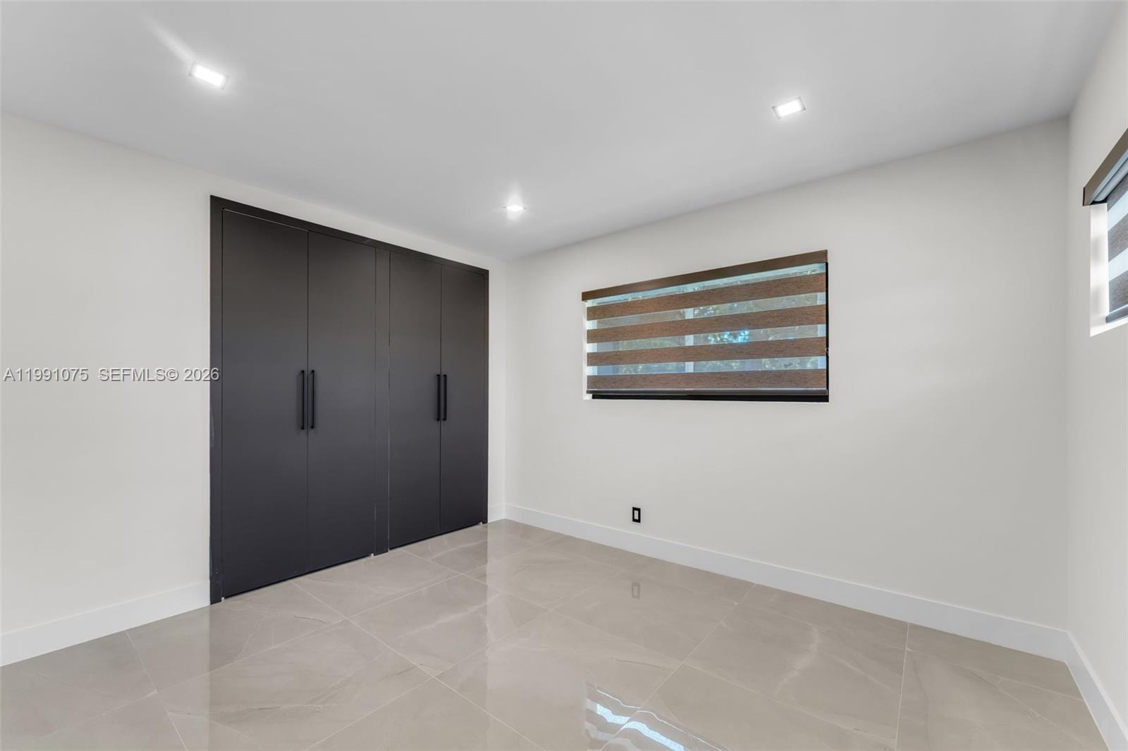 PINE TREE ESTATES 1ST ADD - Residential