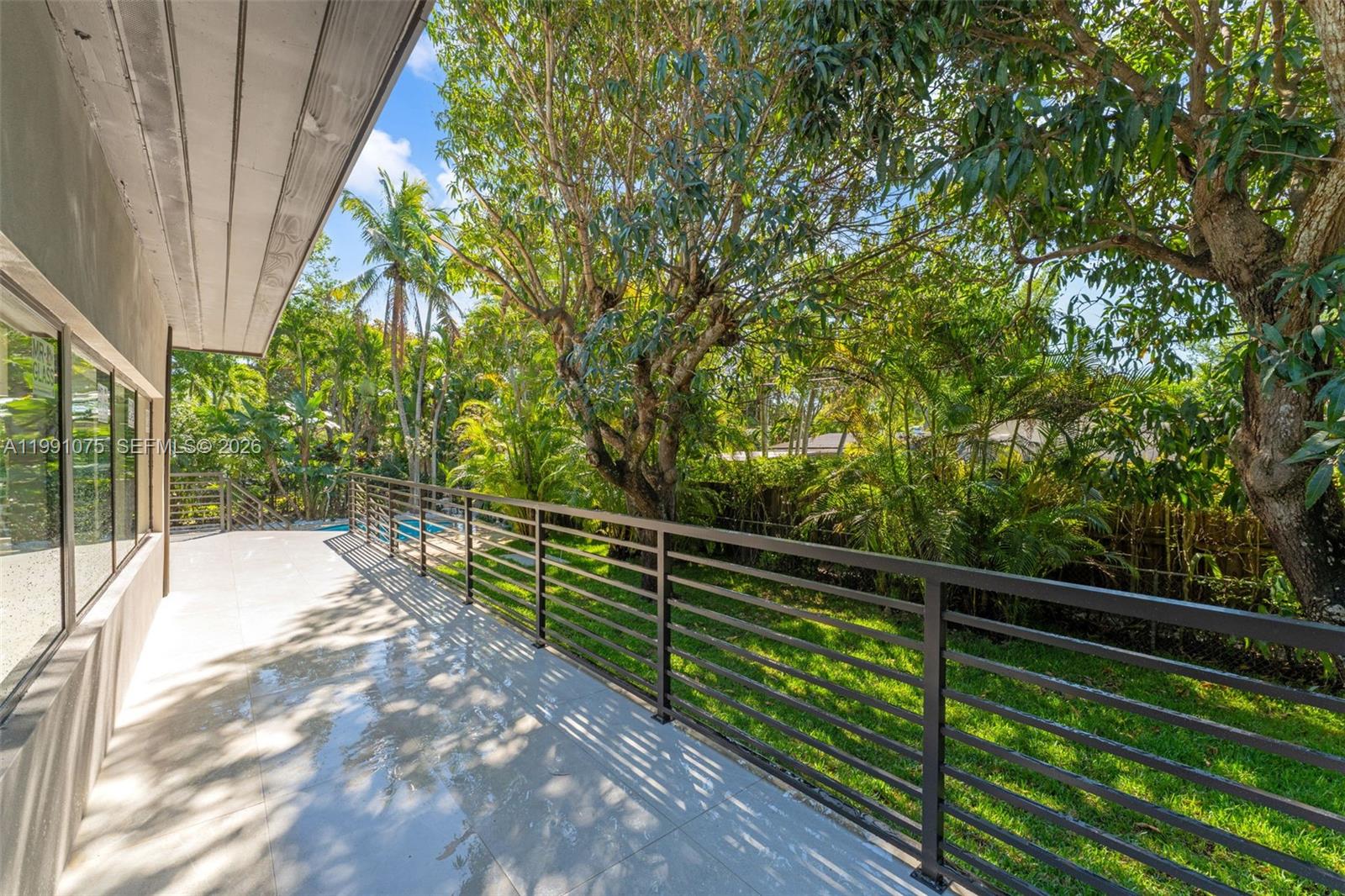 PINE TREE ESTATES 1ST ADD - Residential