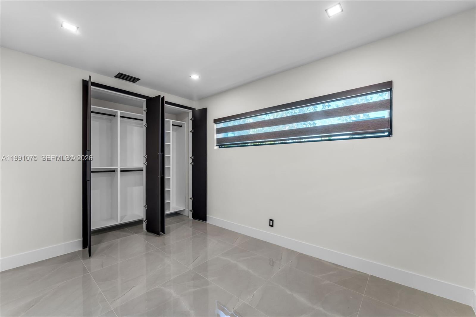 PINE TREE ESTATES 1ST ADD - Residential