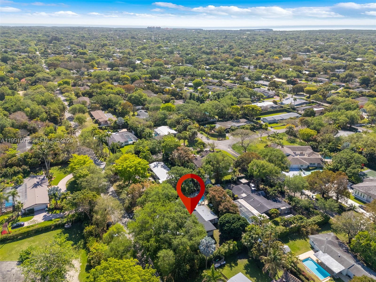 PINE TREE ESTATES 1ST ADD - Residential