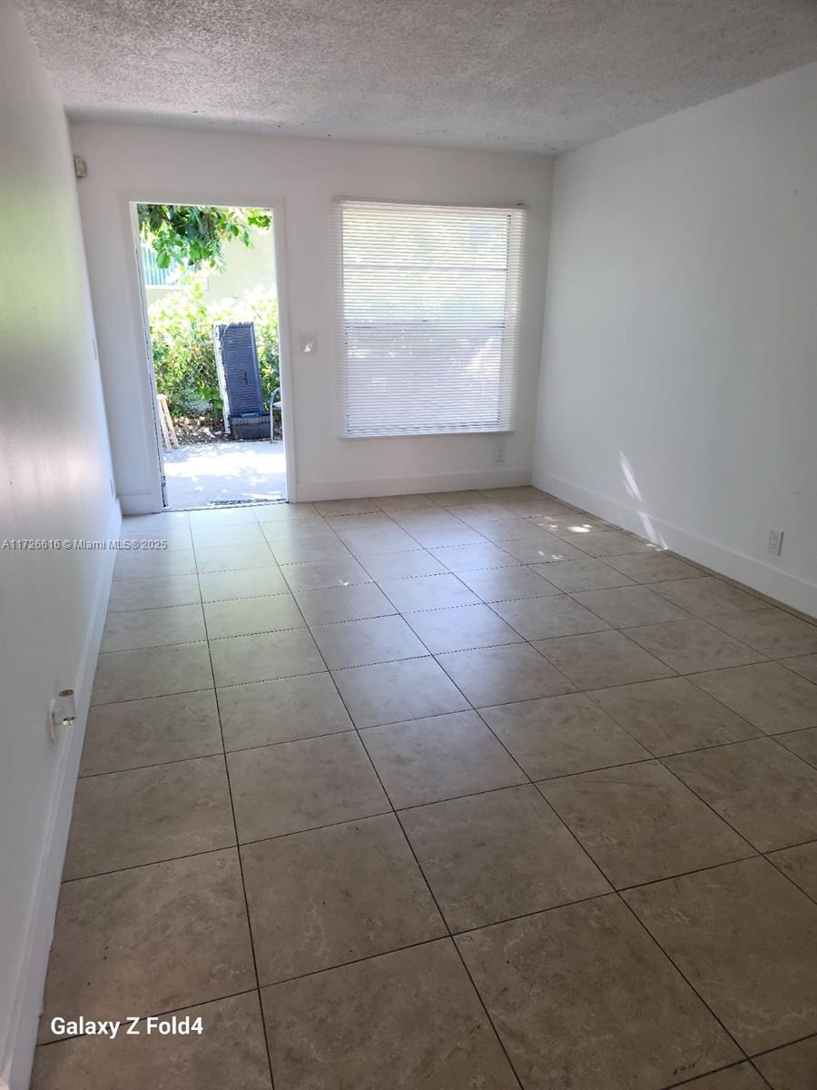 FRESHWATER 11TH & 12TH AV - Residential Lease