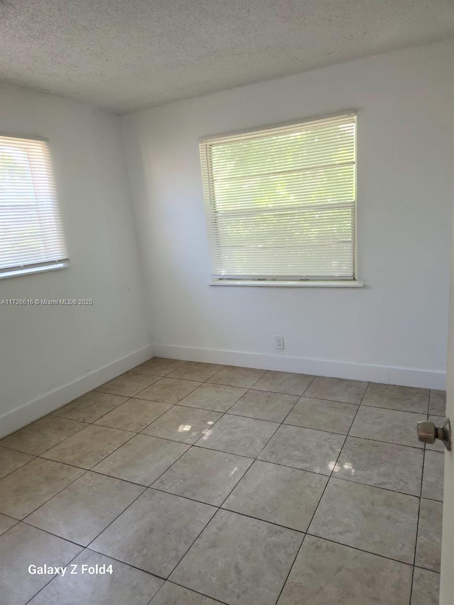 FRESHWATER 11TH & 12TH AV - Residential Lease
