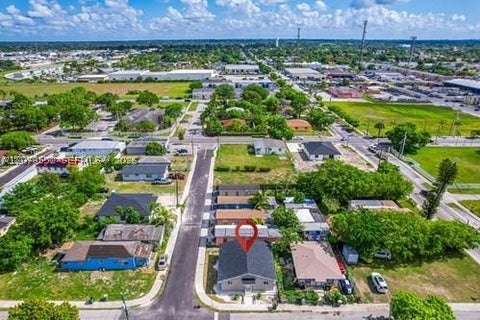 Tiny photo for 655 SW 5th St, Homestead, FL 33030 (MLS # A12078552)