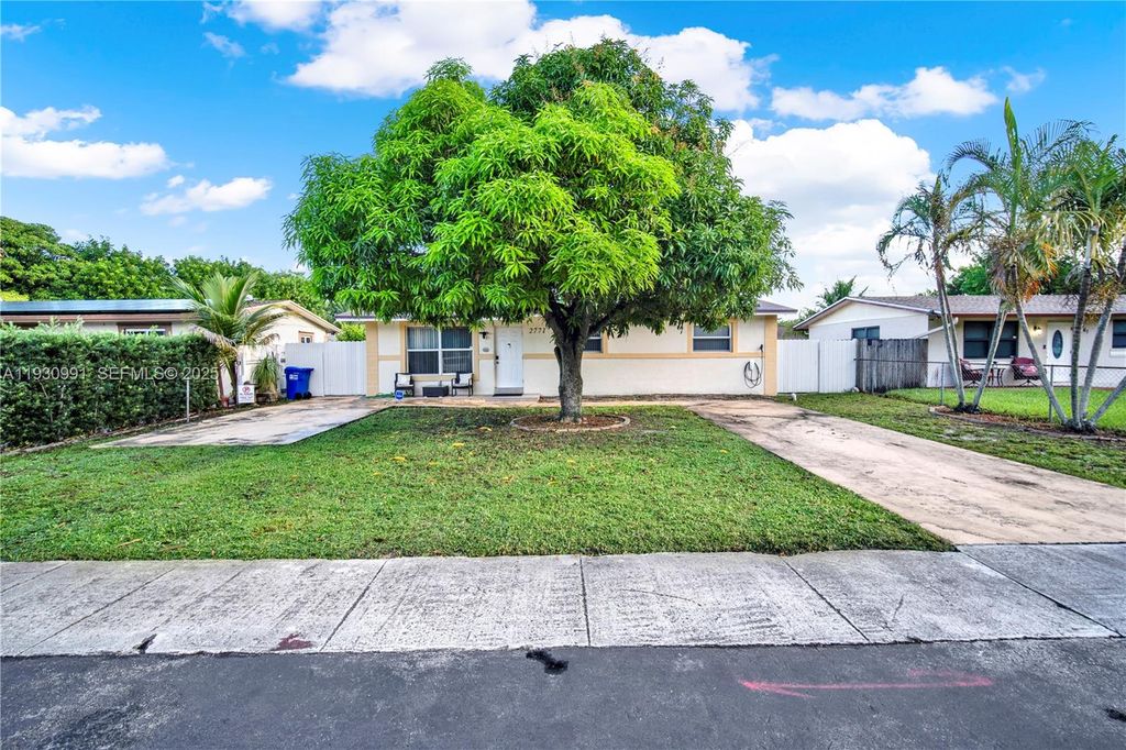 Photo of 2771 NW 8th St, Pompano Beach, FL 33069 (MLS # A11930991)