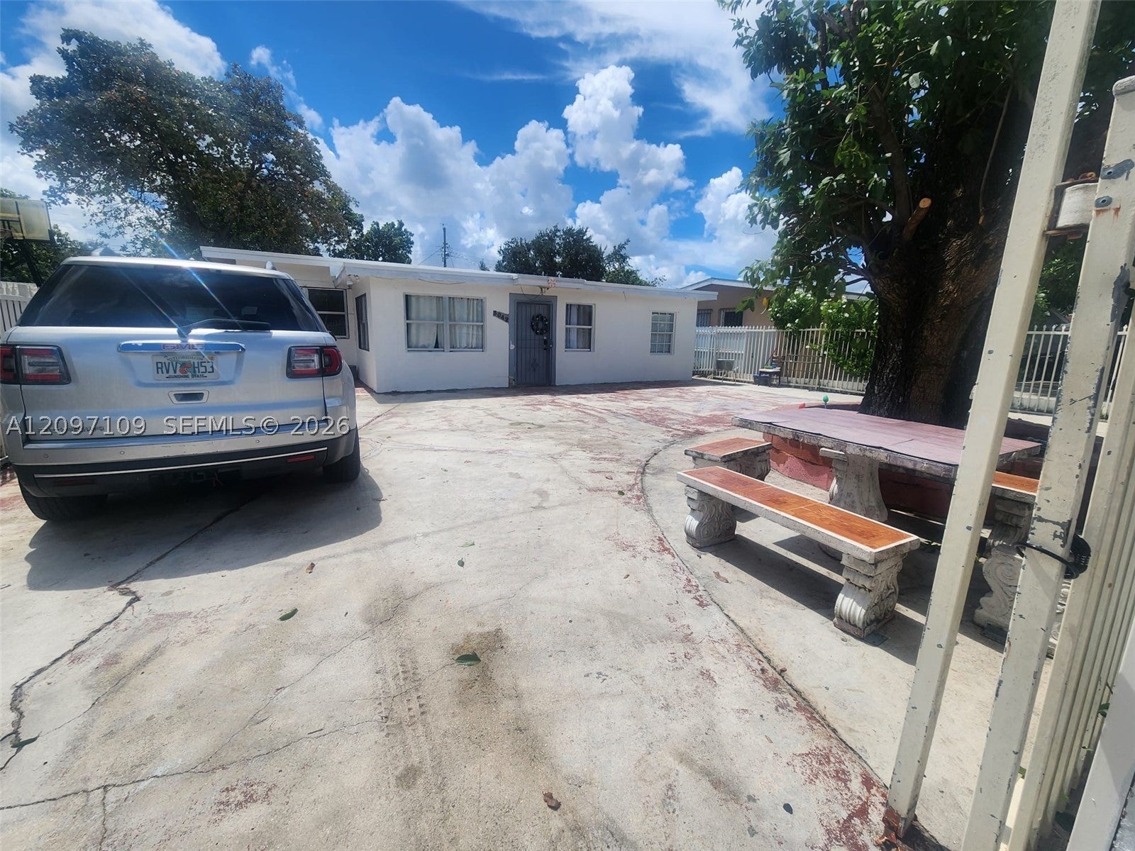 3042 NW 95th Ter