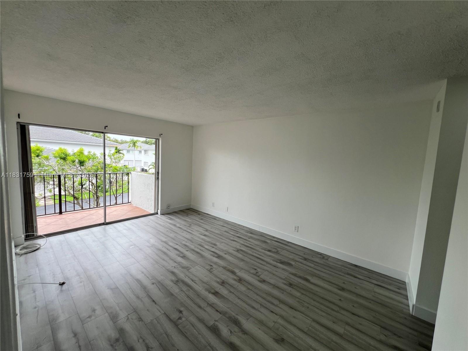 8000 SW 81st Dr 202