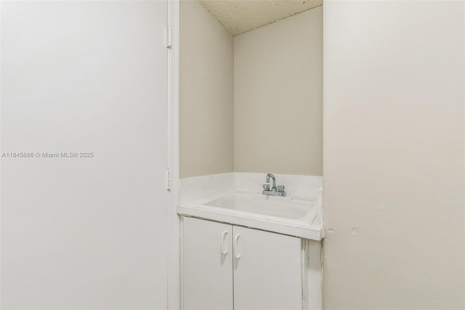 SILVER LAKES PHASE III - Residential