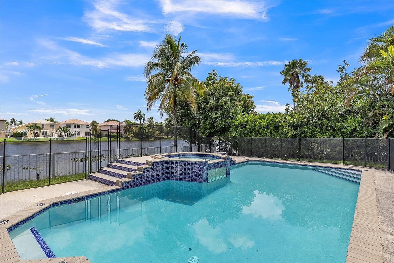 SILVER LAKES PHASE III - Residential