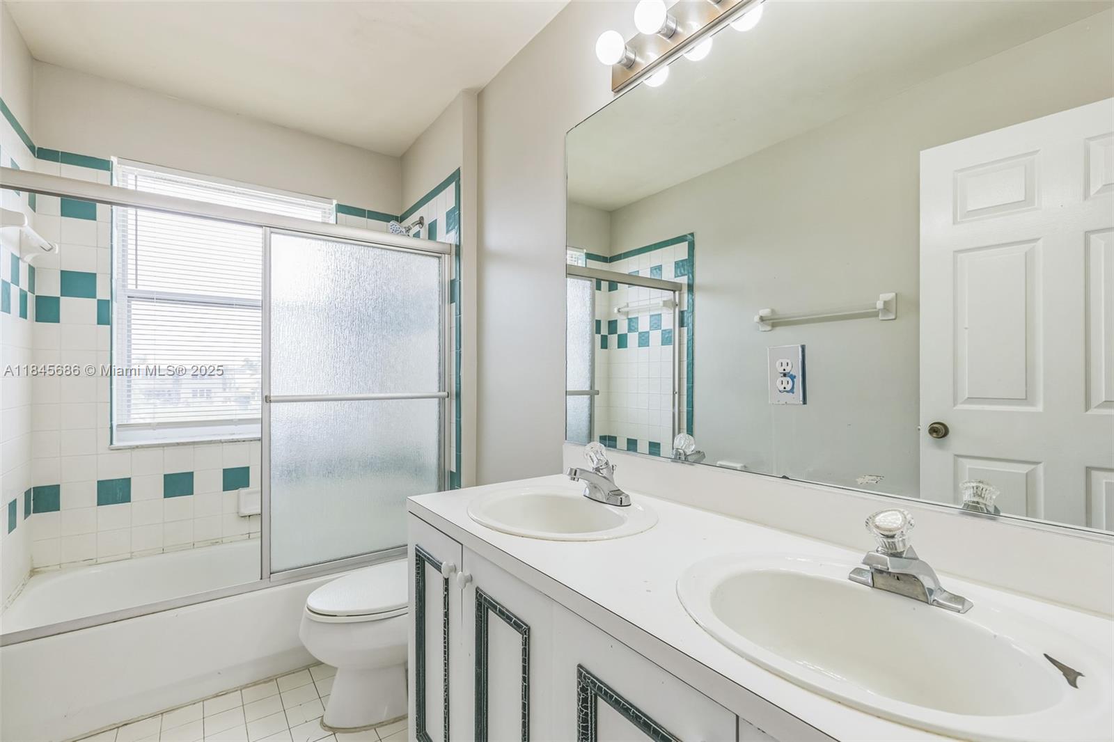 SILVER LAKES PHASE III - Residential