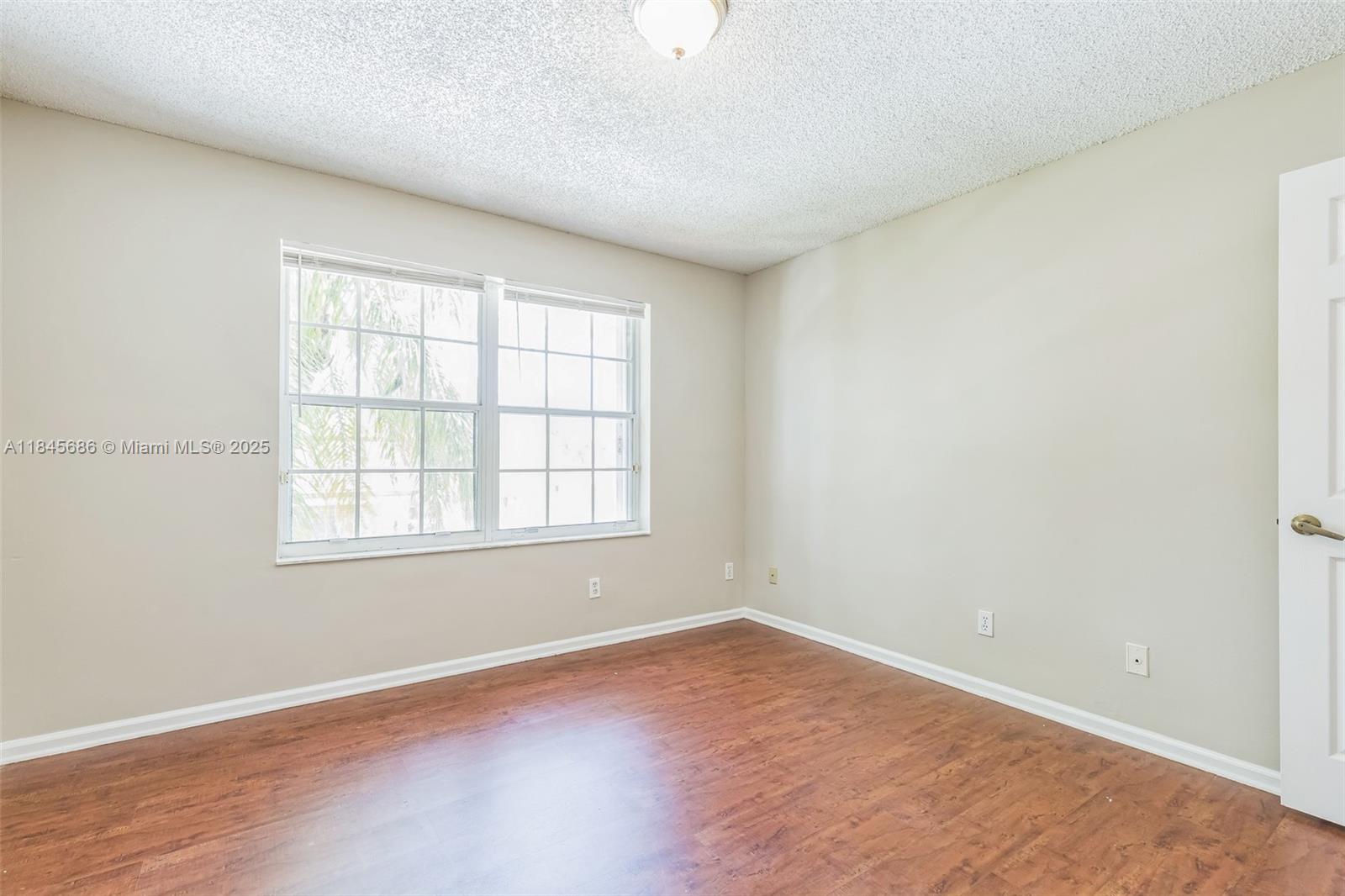 SILVER LAKES PHASE III - Residential