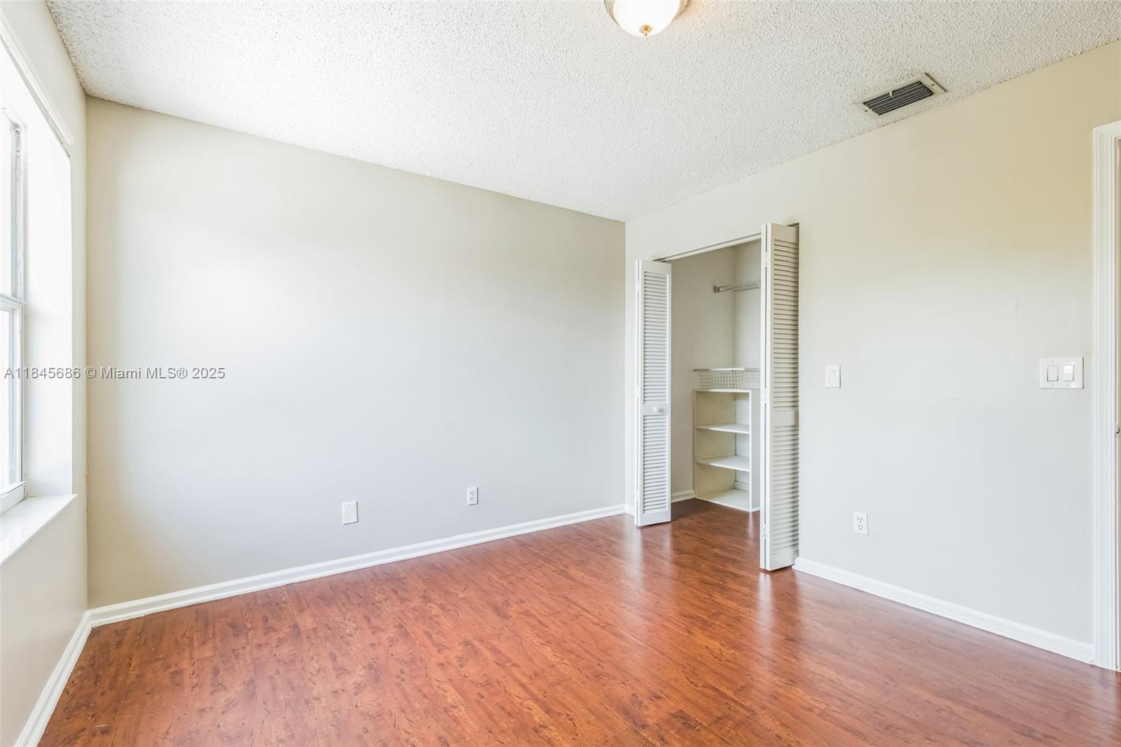 SILVER LAKES PHASE III - Residential