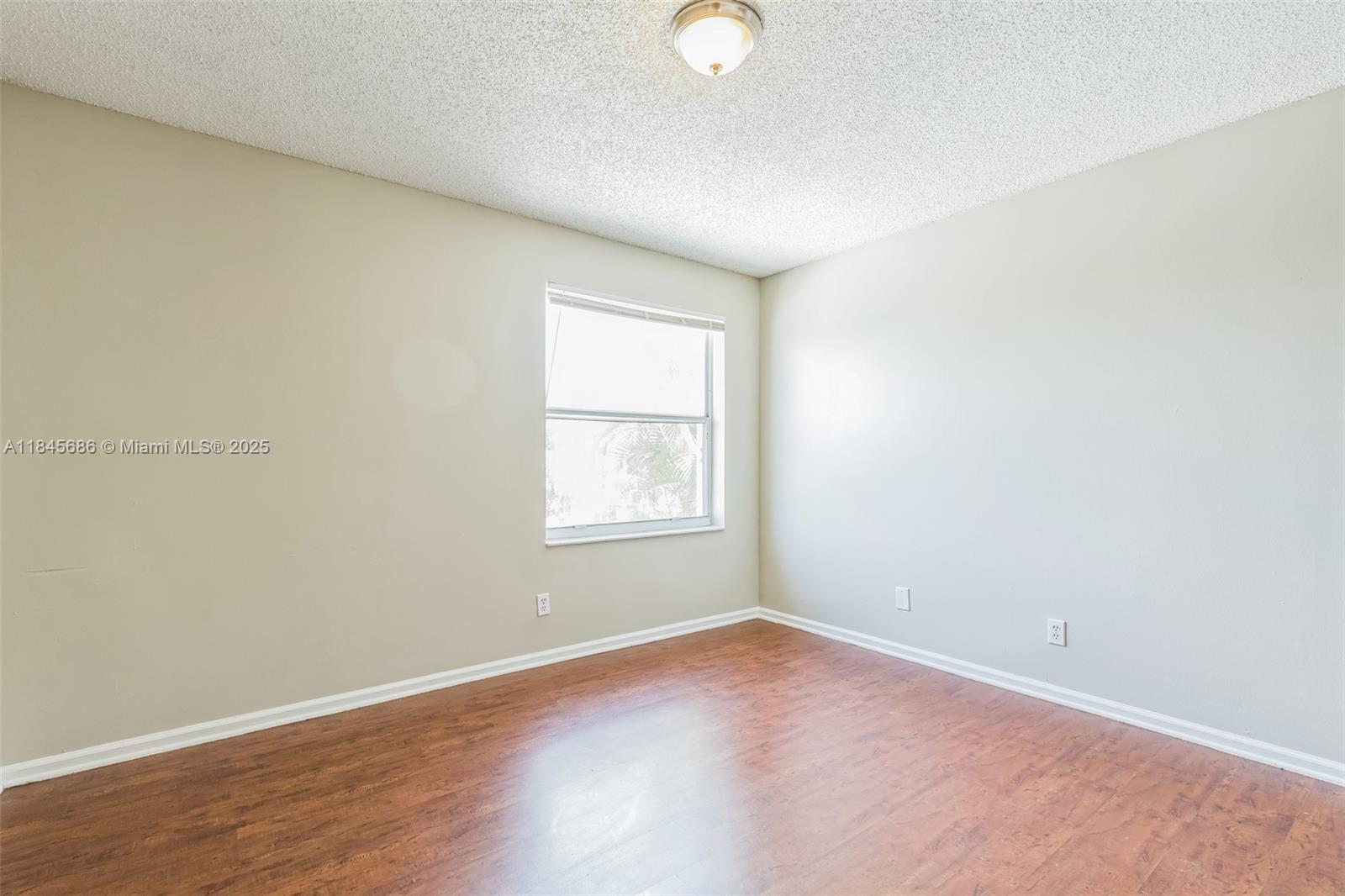 SILVER LAKES PHASE III - Residential