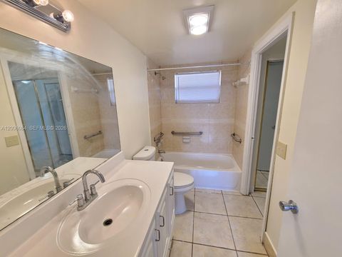 Tiny photo for 15600 NW 7th Ave #709, Miami, FL 33169 (MLS # A12006084)