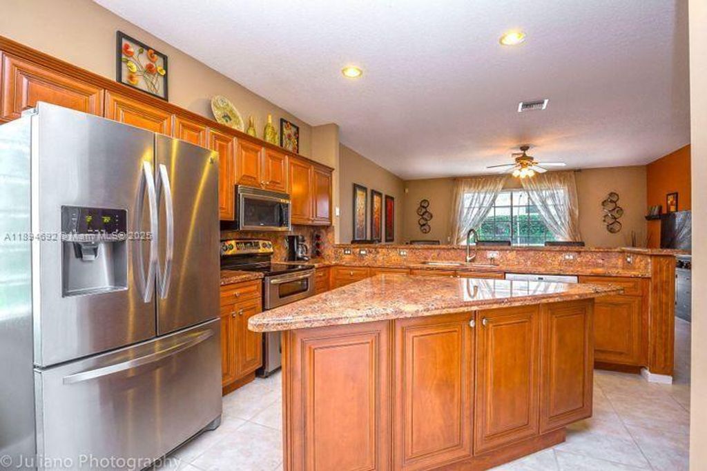 Photo of 5289 NW 112th Way #0, Coral Springs, FL 33076 (MLS # A11894692)