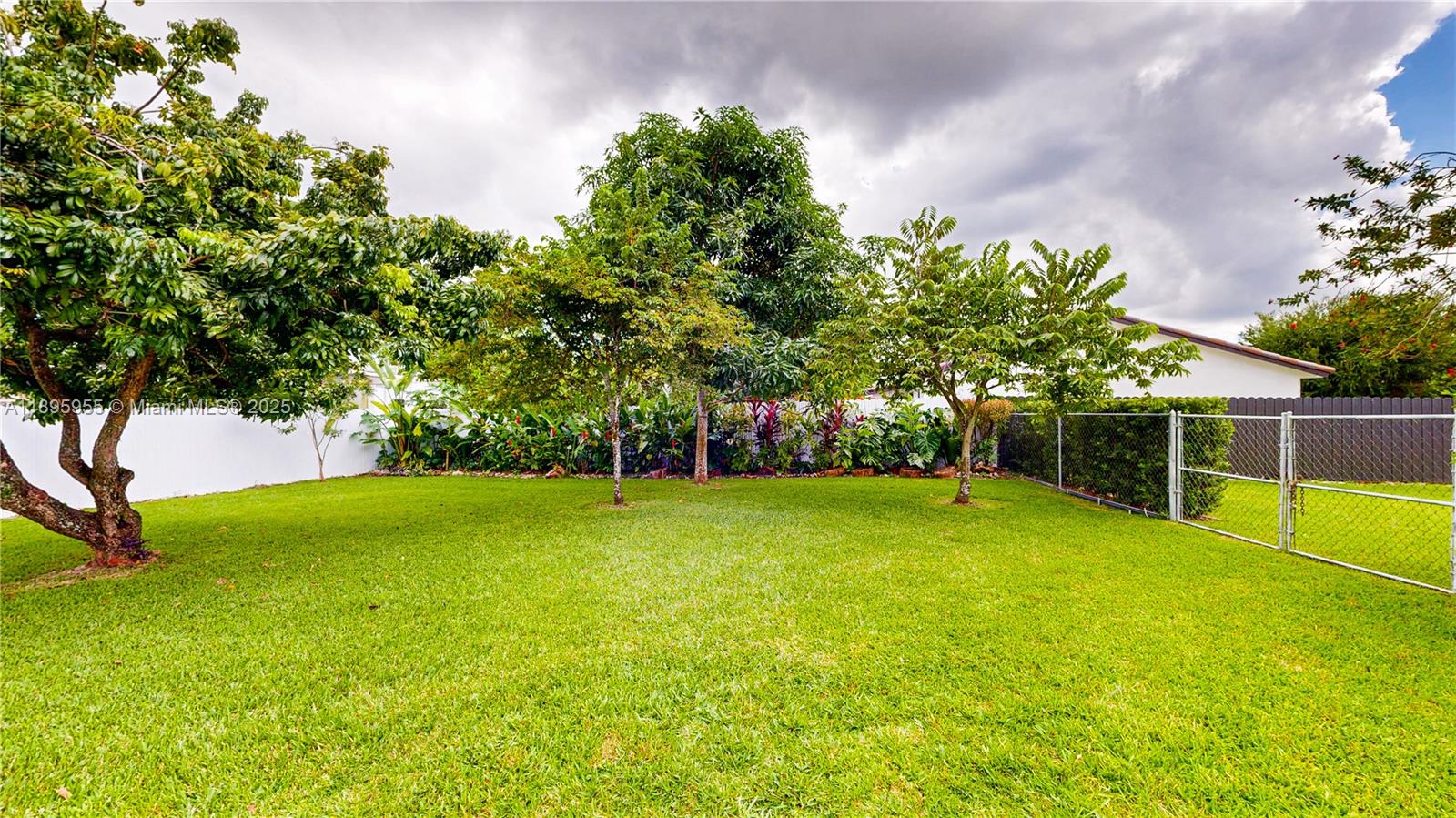PARK ESTATES SEC 2 - Residential