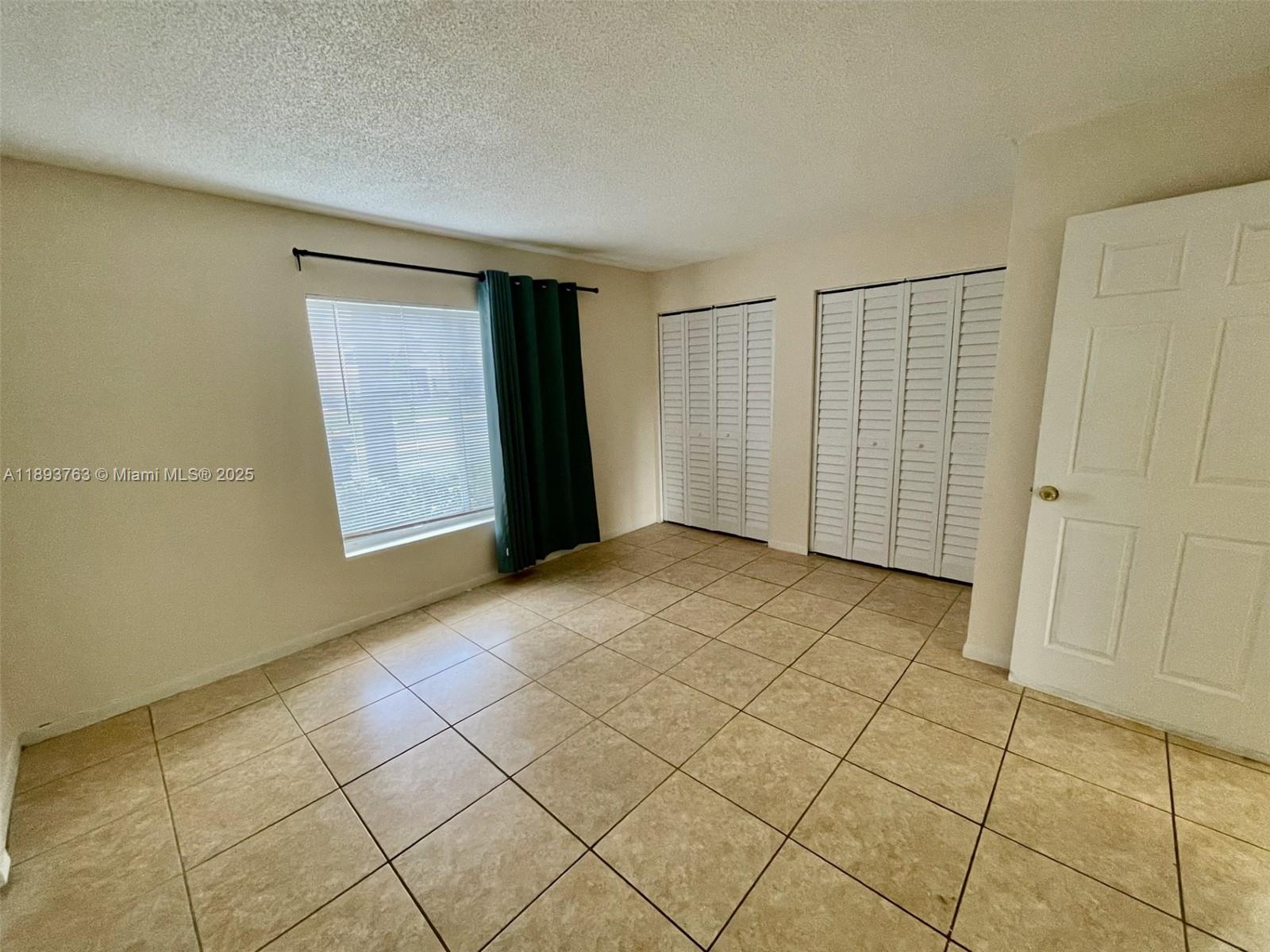 CASABLANCA ISLES CONDO - Residential Lease