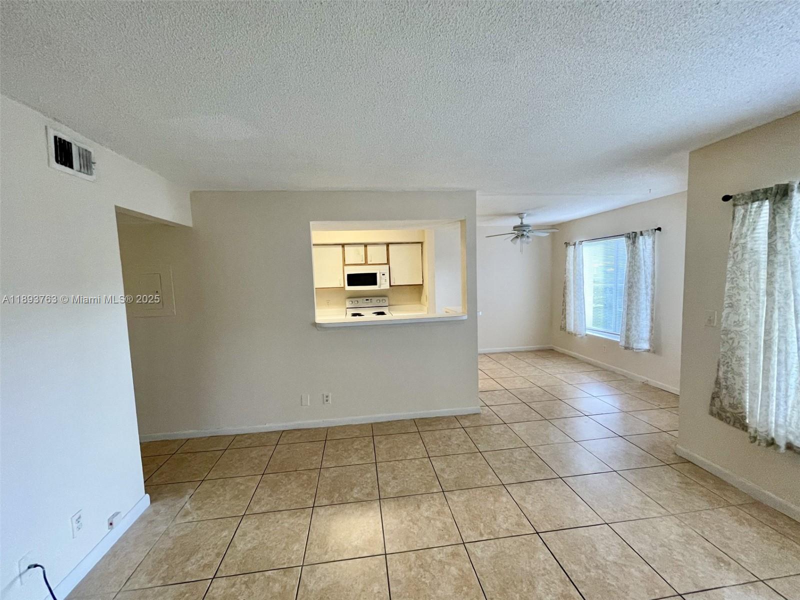 CASABLANCA ISLES CONDO - Residential Lease