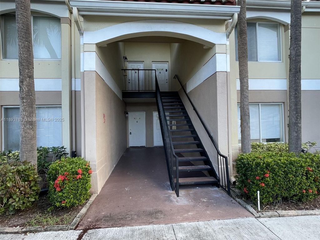 Photo of 815 W Boynton Beach Blvd #12-104, Boynton Beach, FL 33426 (MLS # A11893763)