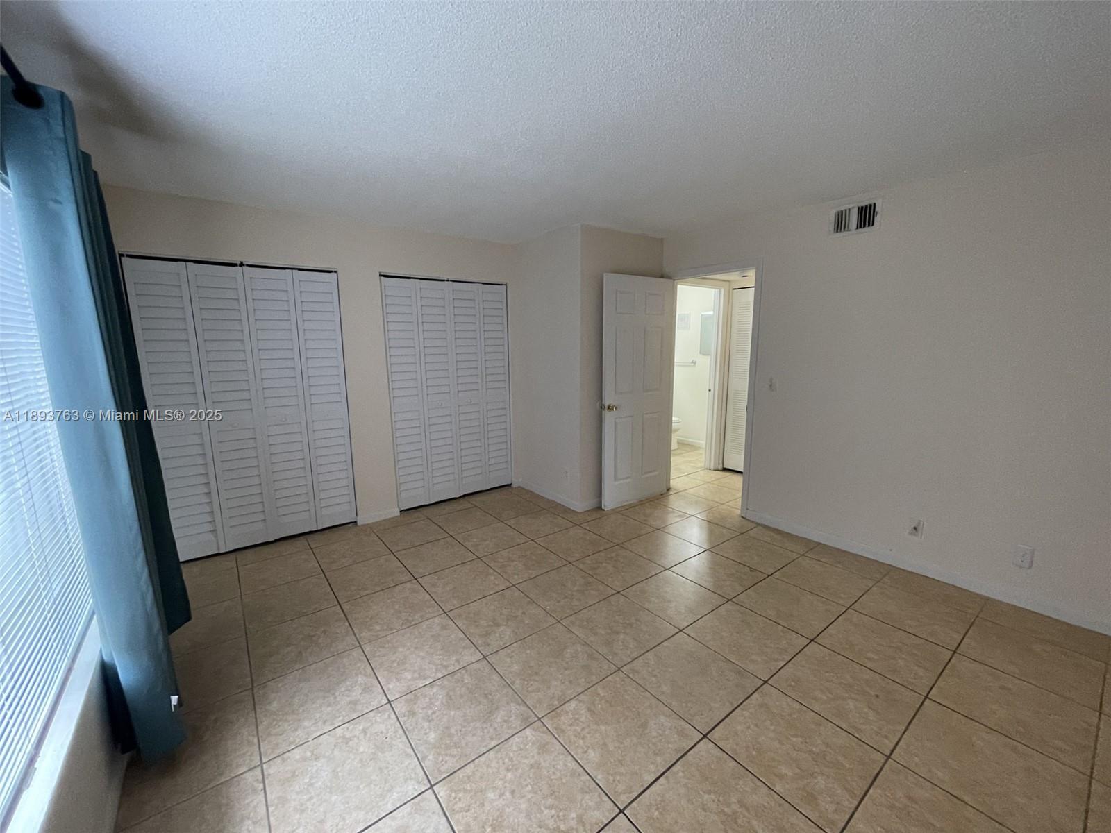 CASABLANCA ISLES CONDO - Residential Lease