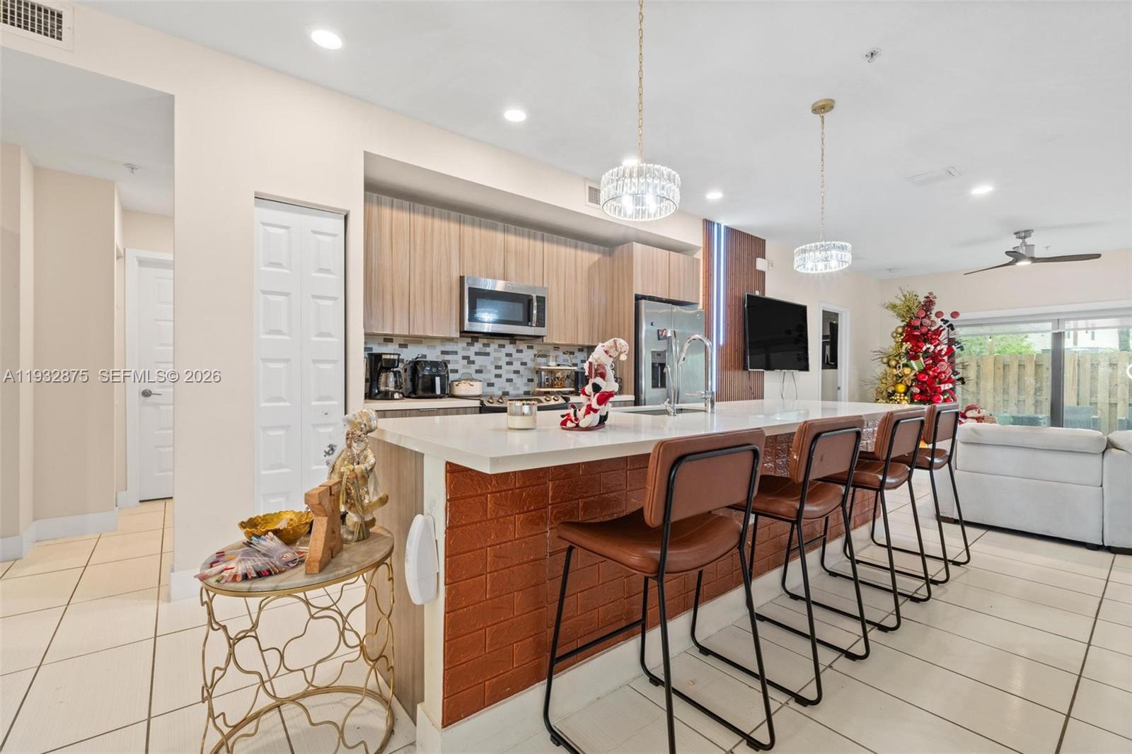 APEX AT PARK CENTRAL COND - Residential