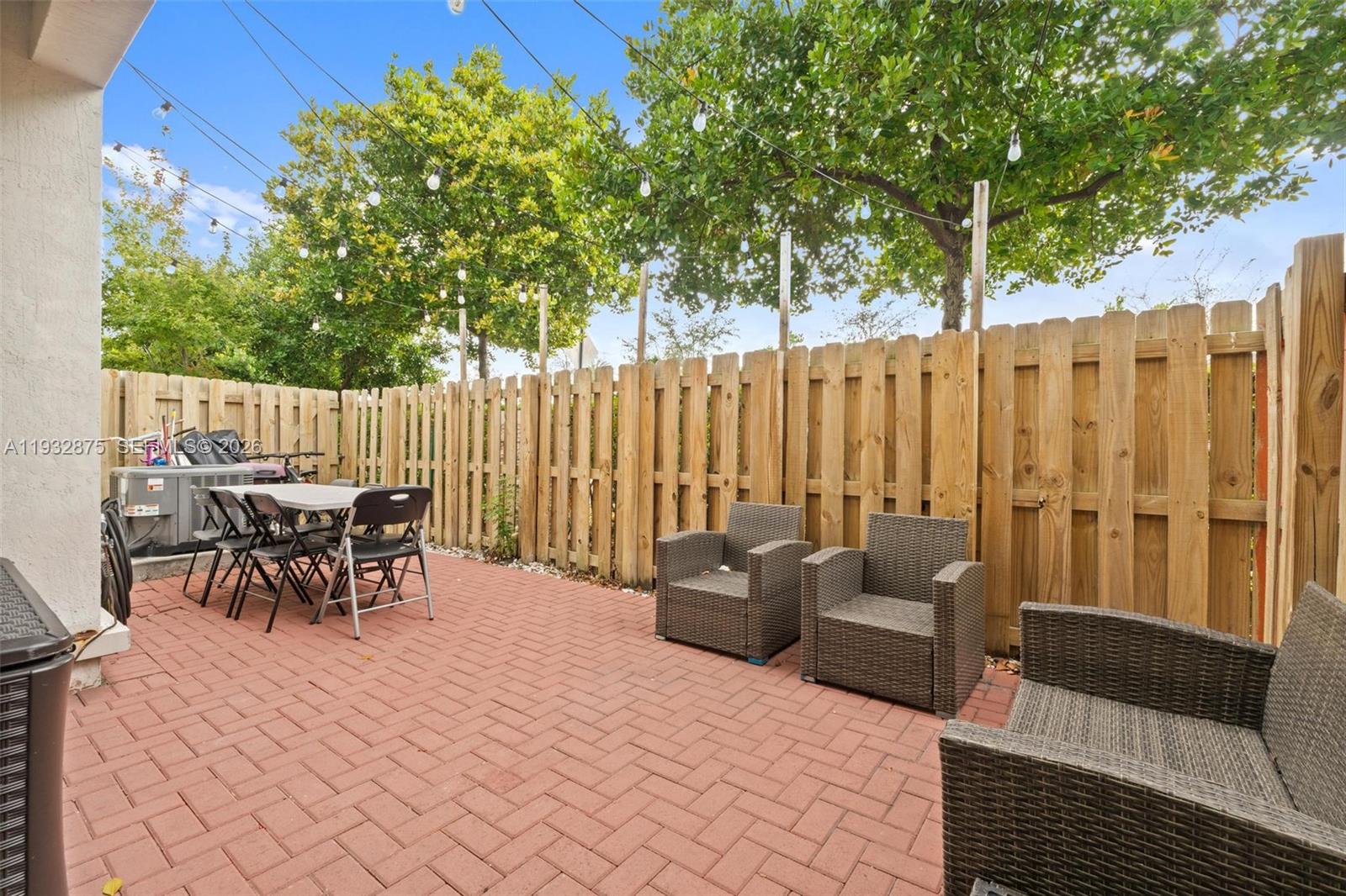 APEX AT PARK CENTRAL COND - Residential