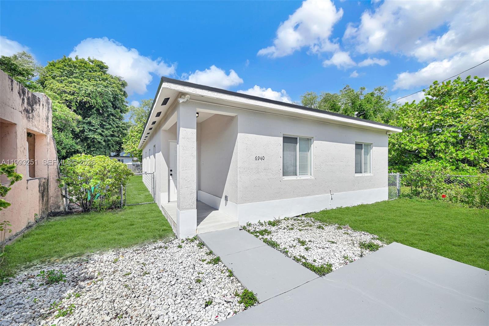 7TH AVENUE HIGHLANDS - Residential