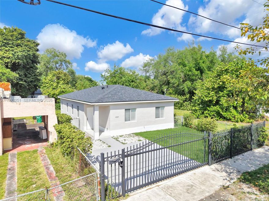 In the heart of Miami, this gated home built in 2005 features a brand-new roof for added peace of mind. Centrally located, the property offers a functional layout with ample living space and a spacious backyard—perfect for entertaining or relaxing. Conveniently situated near major highways, shopping, and dining. Move-in ready and a great opportunity!