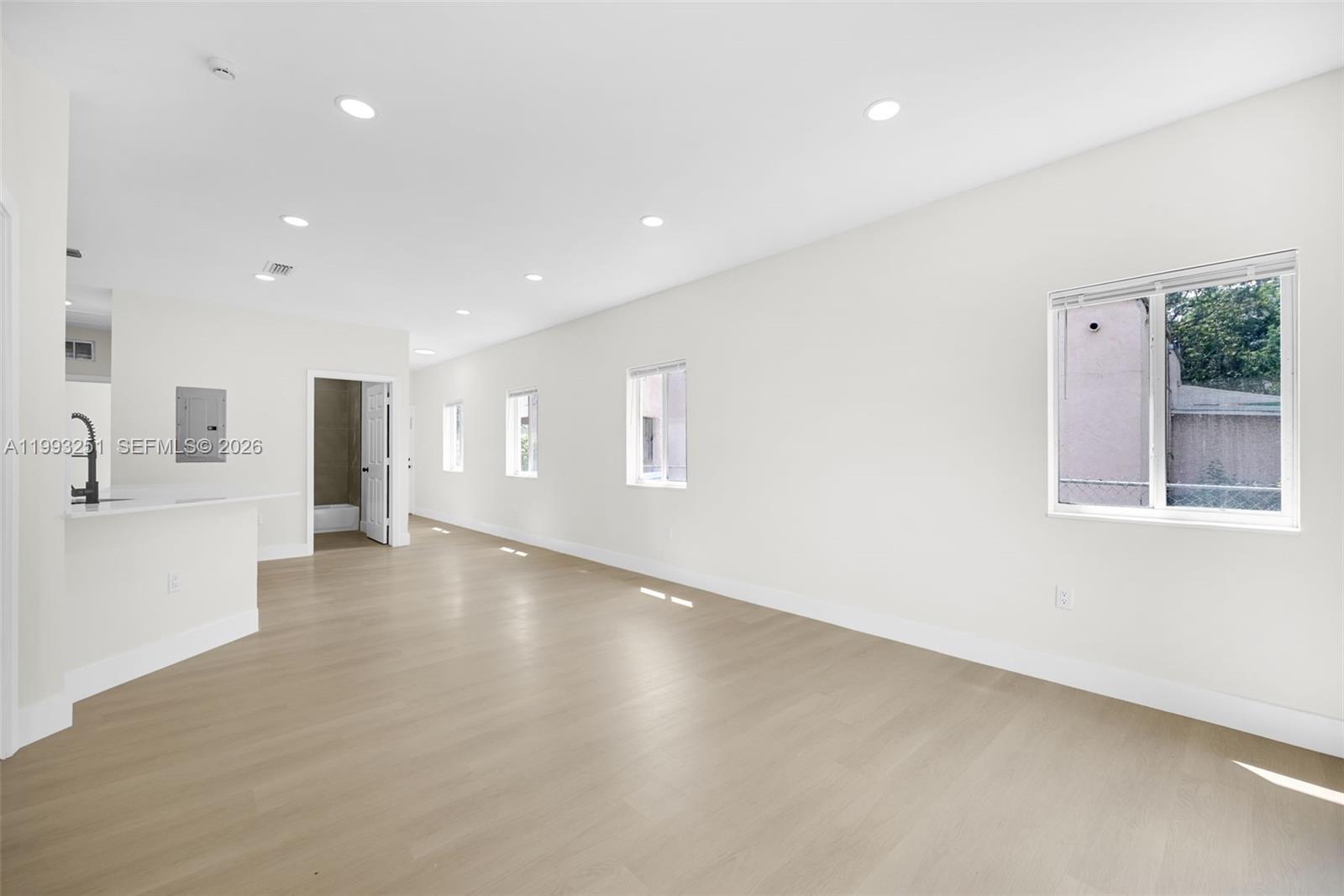 7TH AVENUE HIGHLANDS - Residential