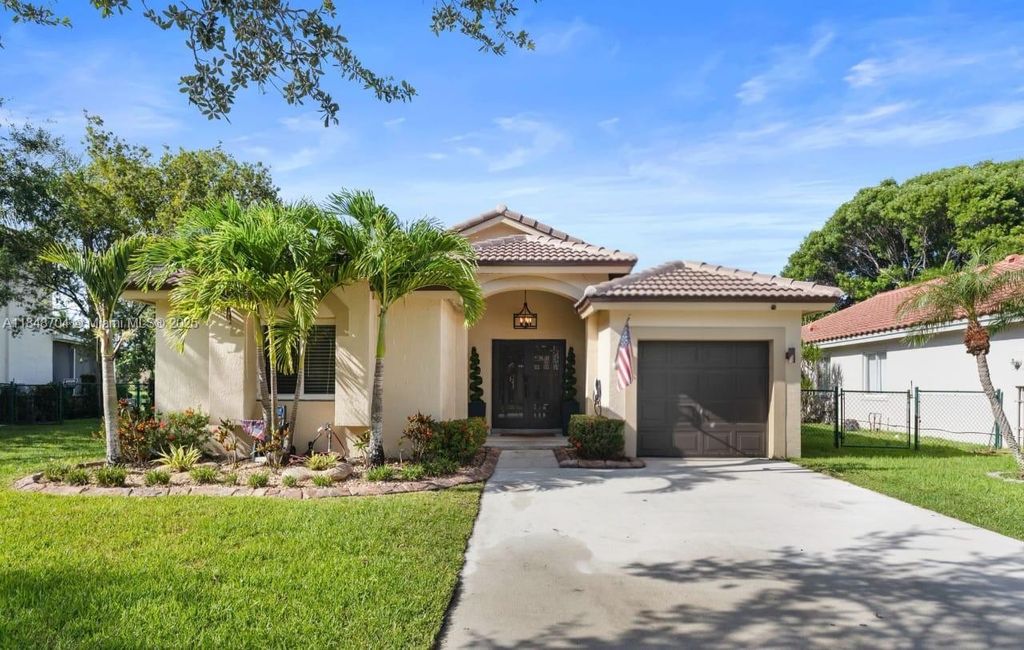 Photo of 20530 SW 1st St, Pembroke Pines, FL 33029 (MLS # A11848704)