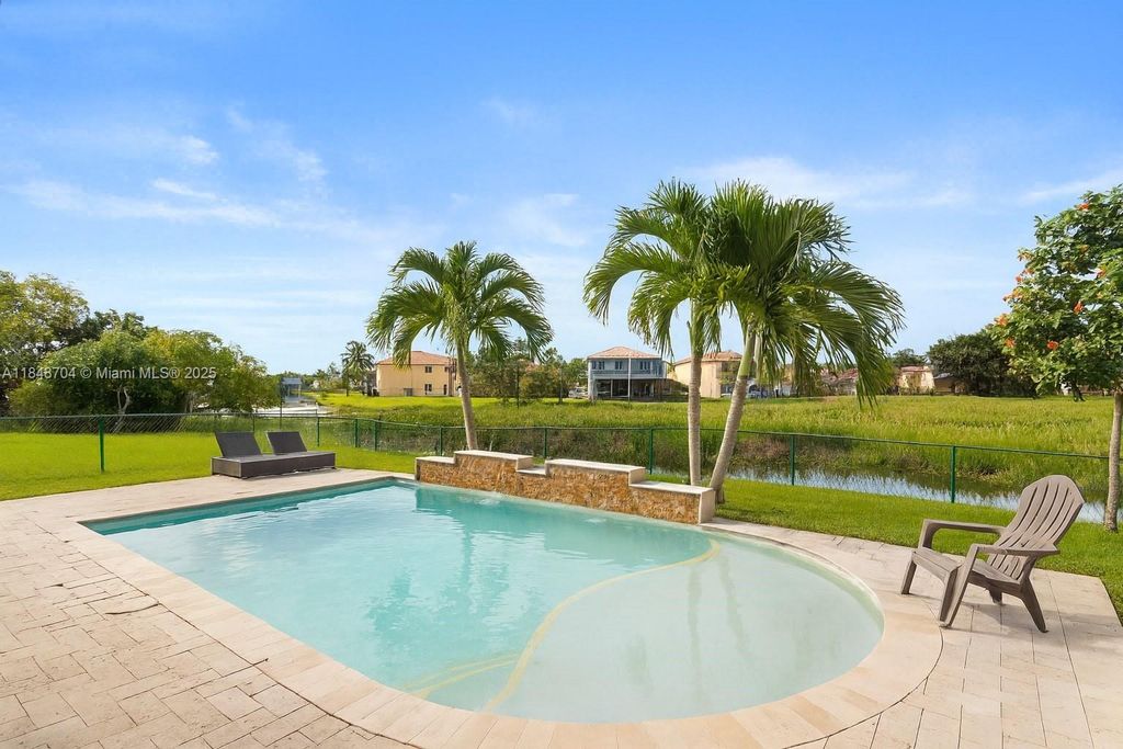 Photo of 20530 SW 1st St, Pembroke Pines, FL 33029 (MLS # A11848704)