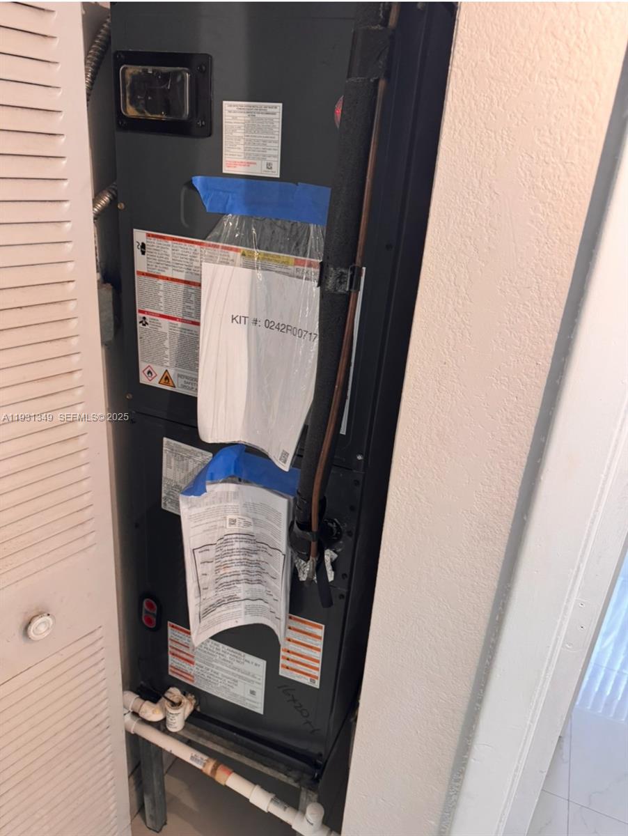 CORAL SPRINGS ESTATE TOWN - Residential Lease