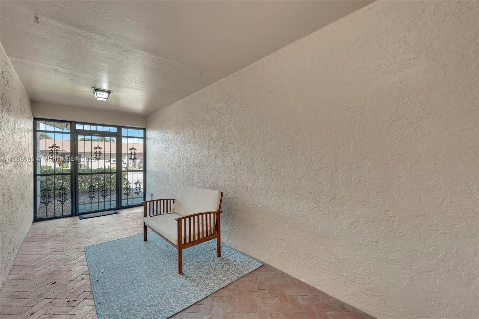 WHISKEY CREEK VILLAGE GREE - Residential