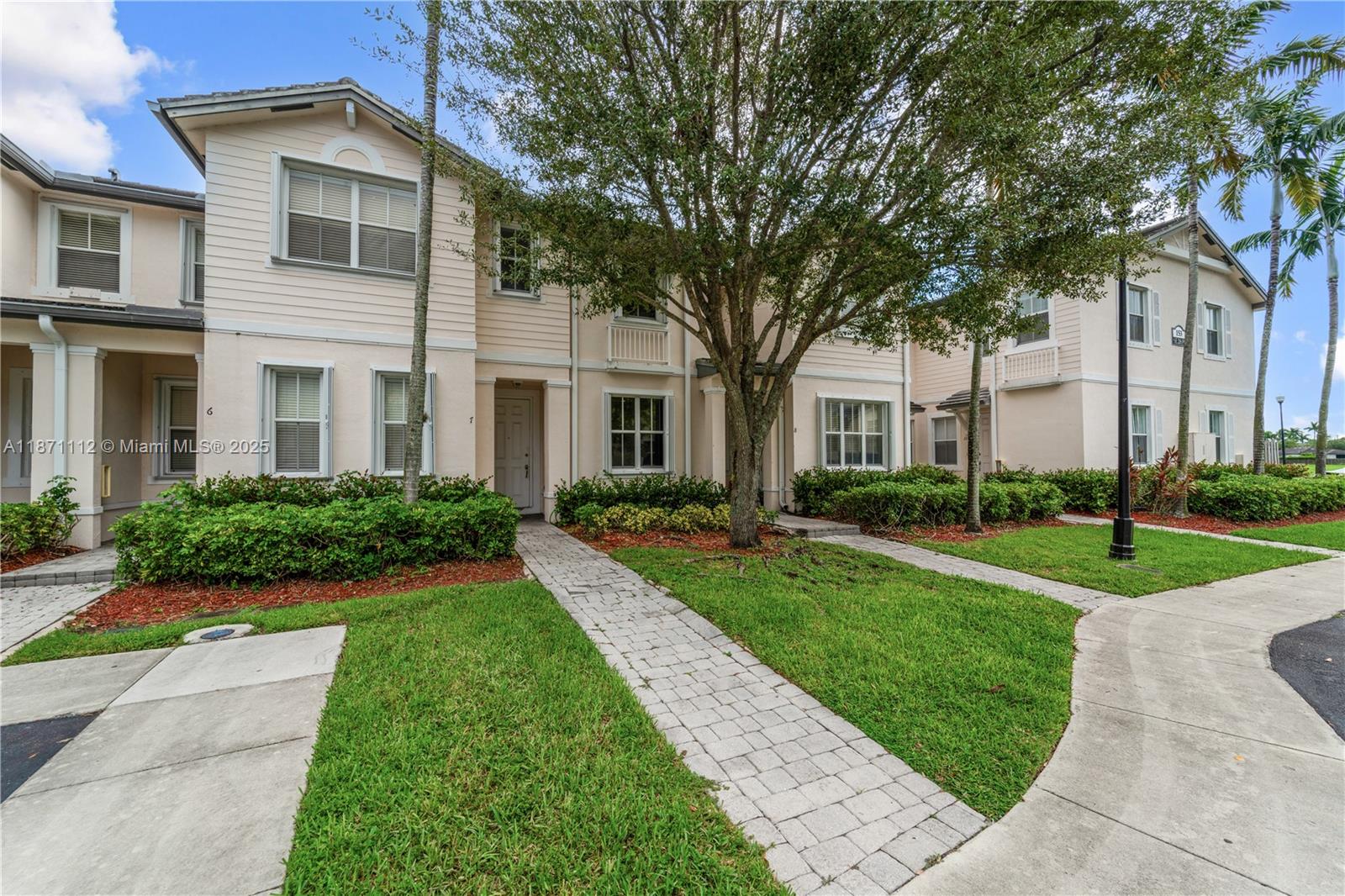 FIJI CONDO NO 1 - Residential