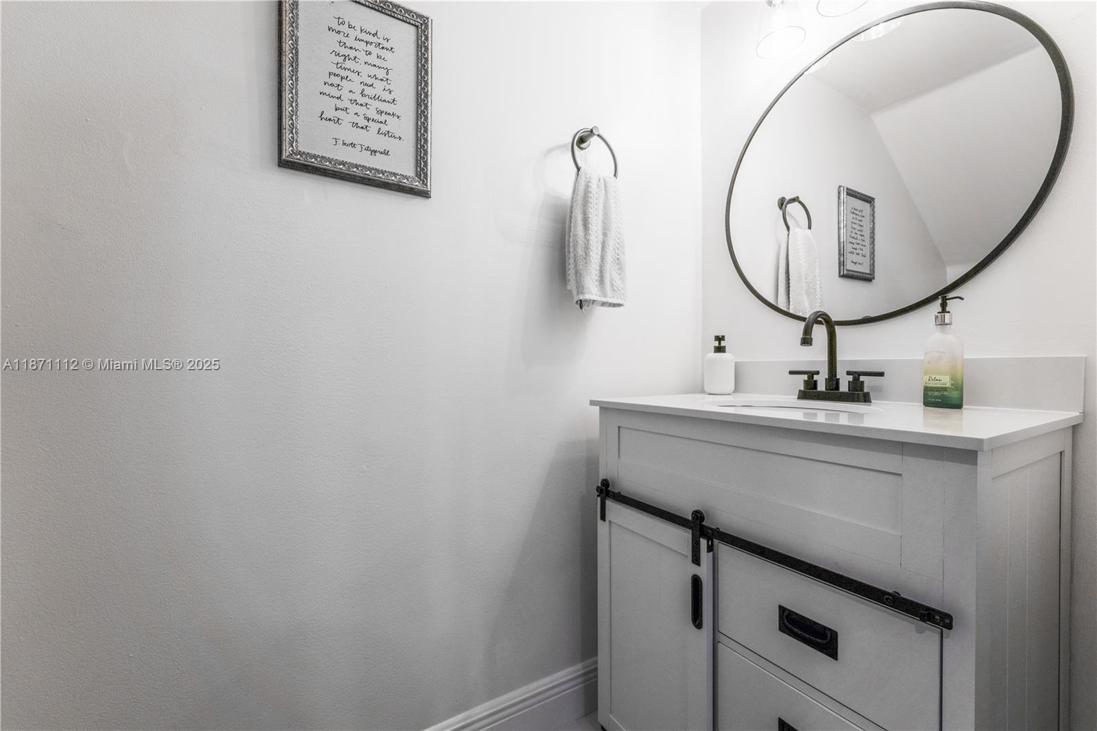 FIJI CONDO NO 1 - Residential