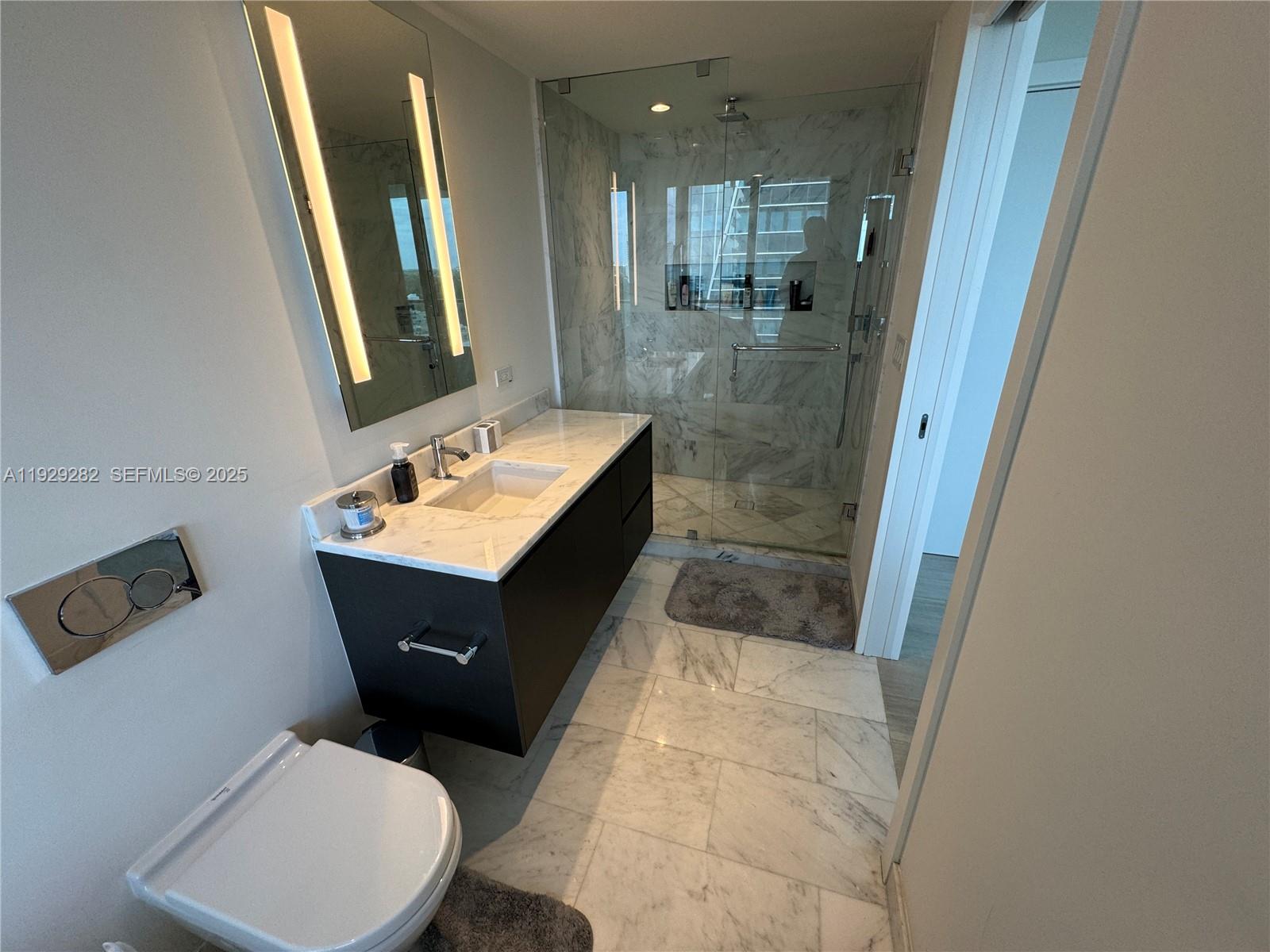 ECHO BRICKELL CONDO - Residential Lease