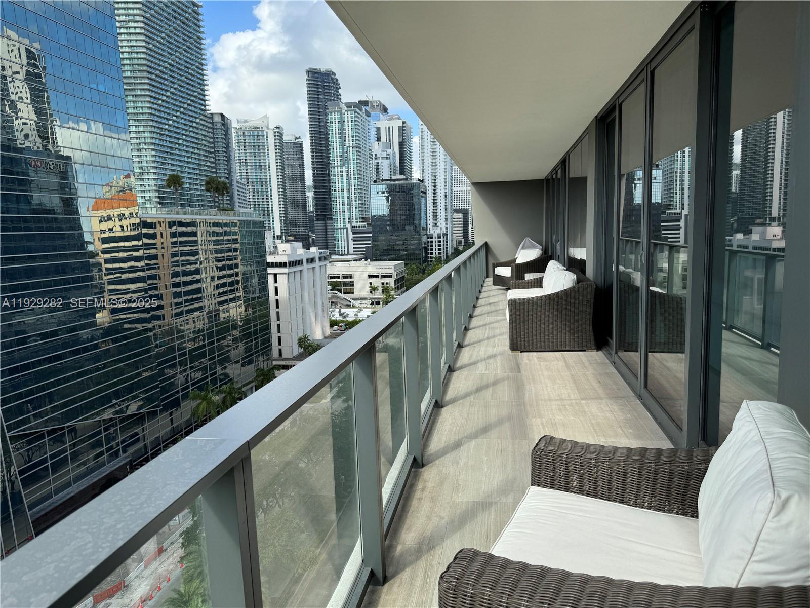 ECHO BRICKELL CONDO - Residential Lease