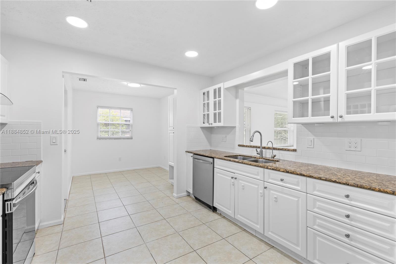 SOUTH PORT ST LUCIE UNIT - Residential