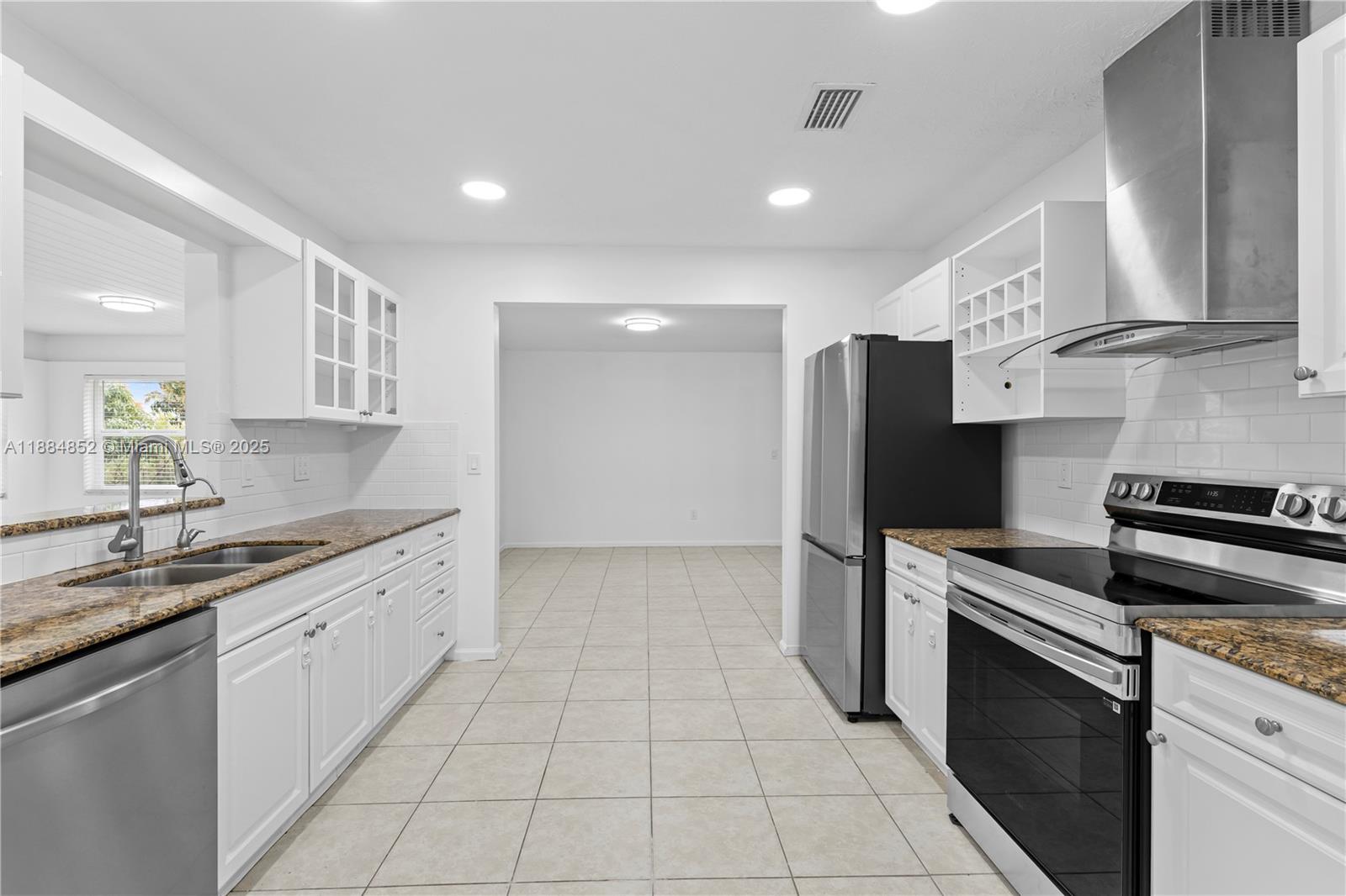 SOUTH PORT ST LUCIE UNIT - Residential