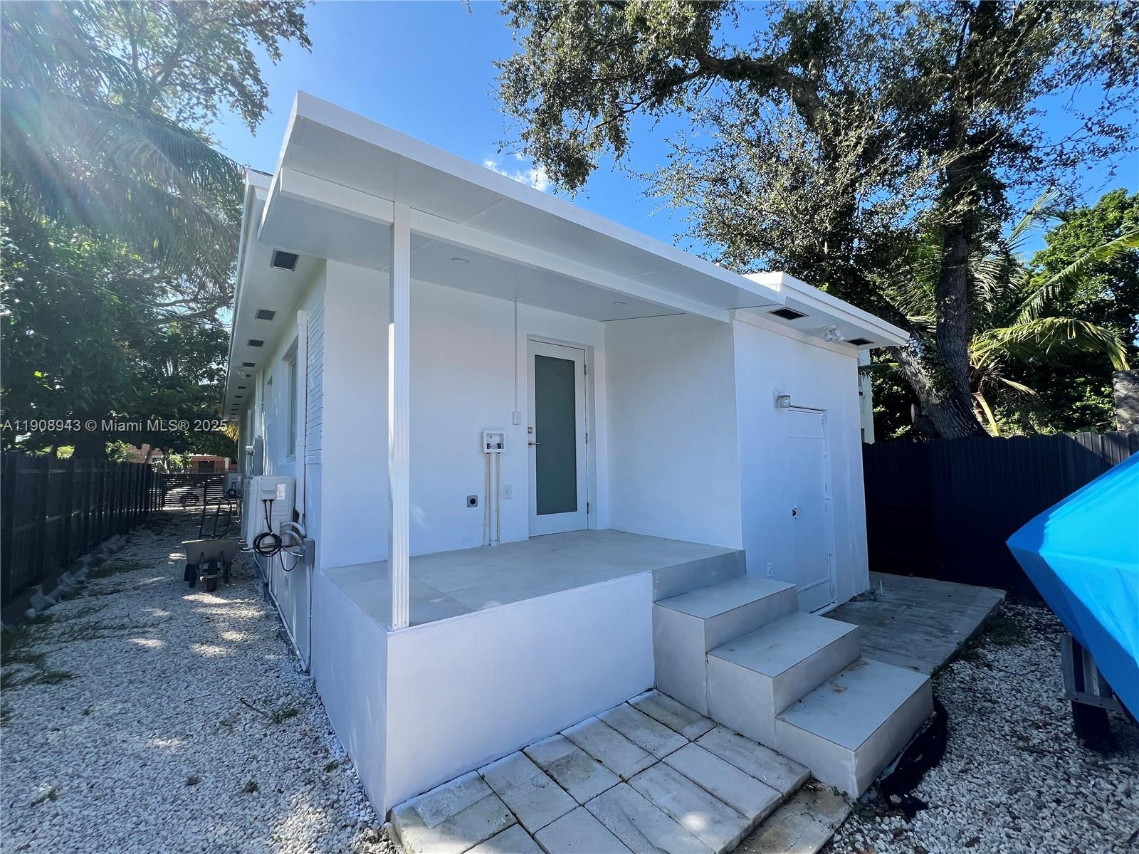 DUPONT ADDN - Residential Lease