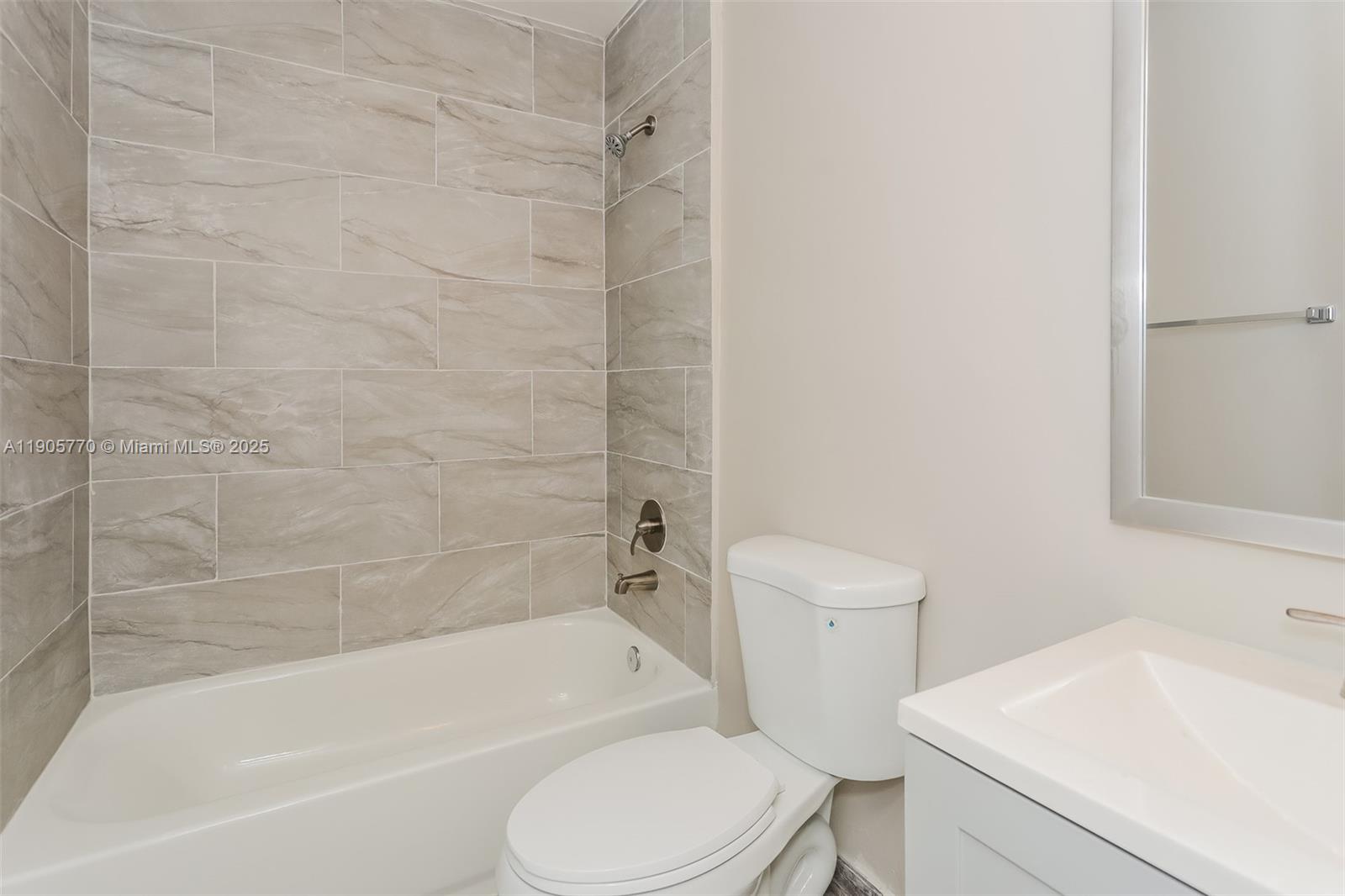 JOHARI HOMESITES - Residential Lease