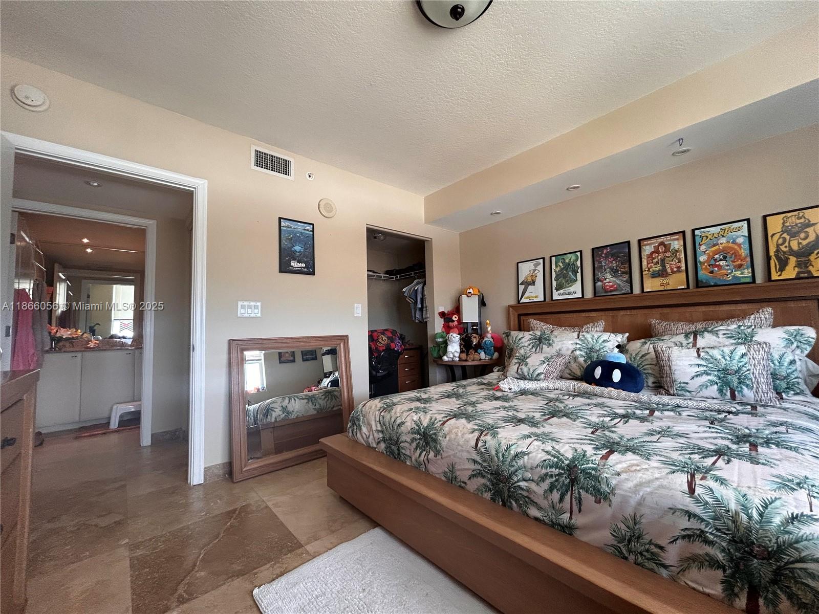 SYMPHONY NORTH CONDO - Residential Lease