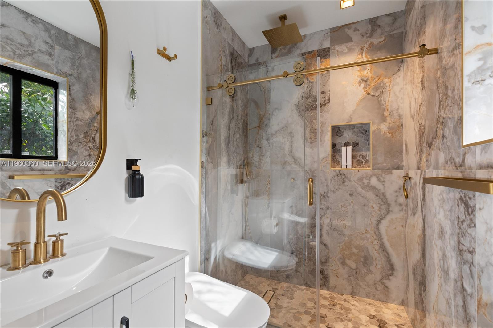 BRICKELLS FLAGLER - Residential