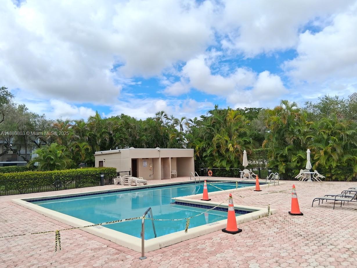 TAMARAC GARDENS CONDOMINI - Residential Lease